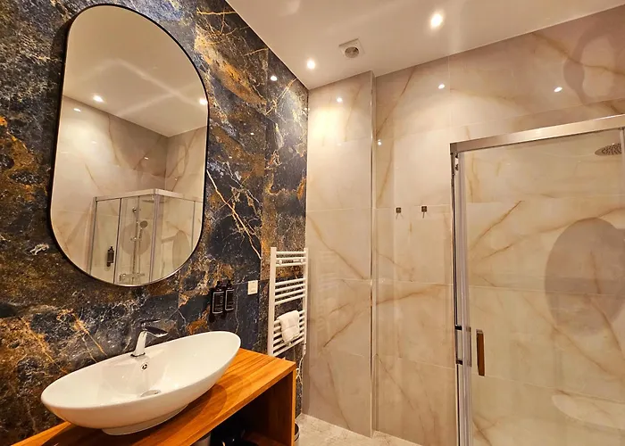 Hotel Cousin Automatizado *